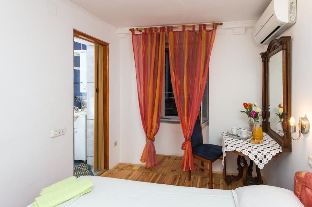 undefined Rooms Fausta Old Town 2