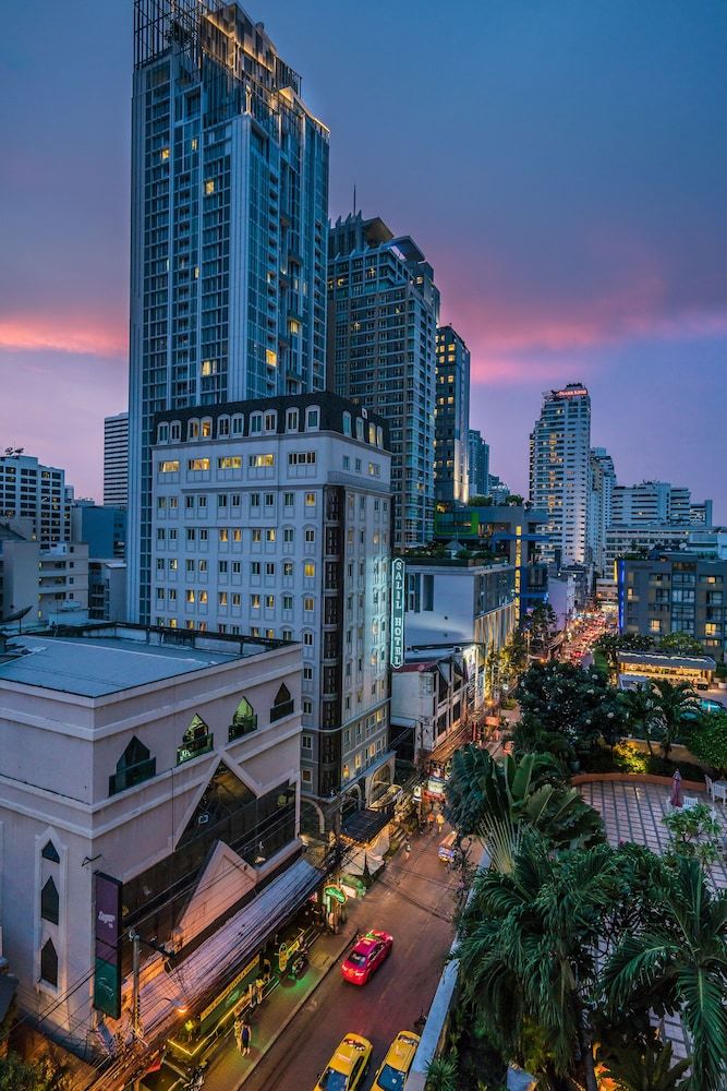 undefined La Petite Salil Sukhumvit 11