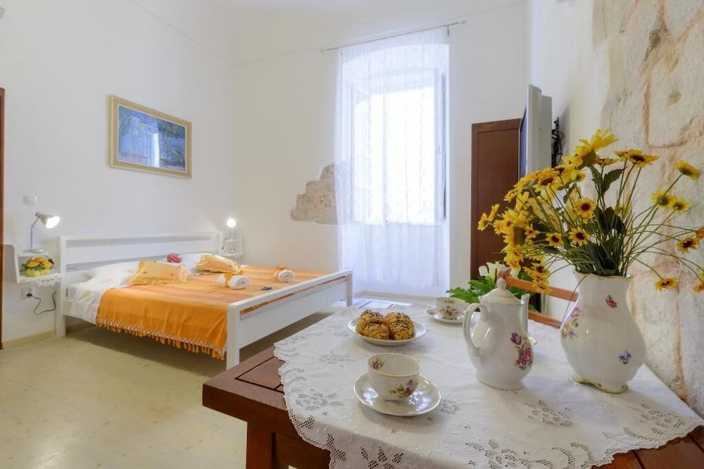 undefined Apartment Klara 9