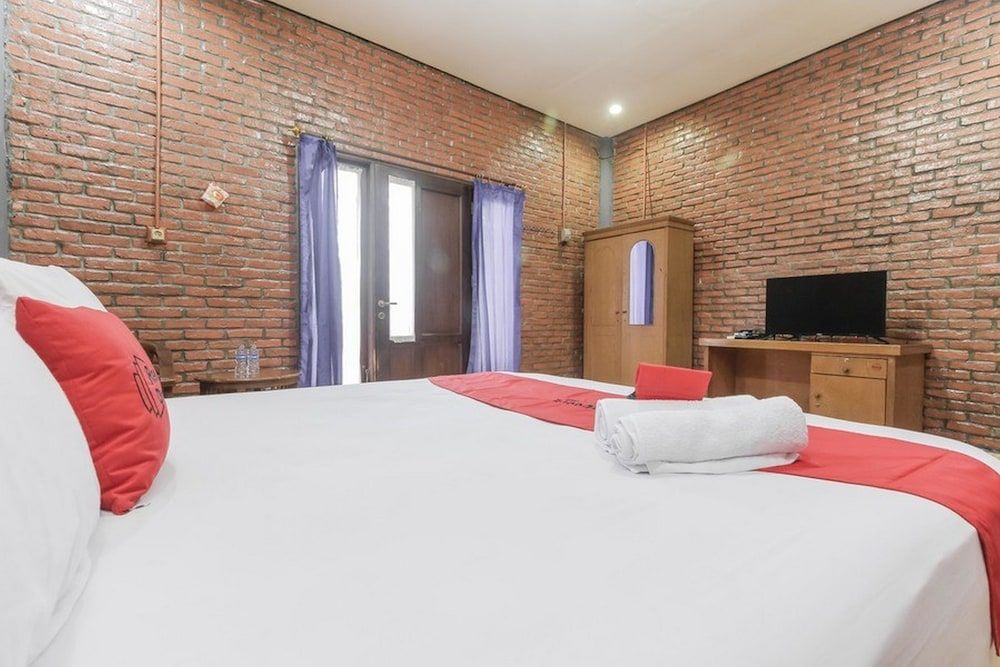 undefined RedDoorz Plus @ Ampera Raya 10