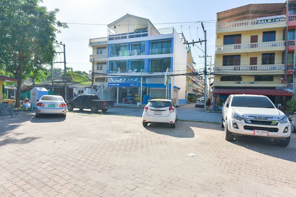 undefined OYO 394 Nana Beach Cha Am 7