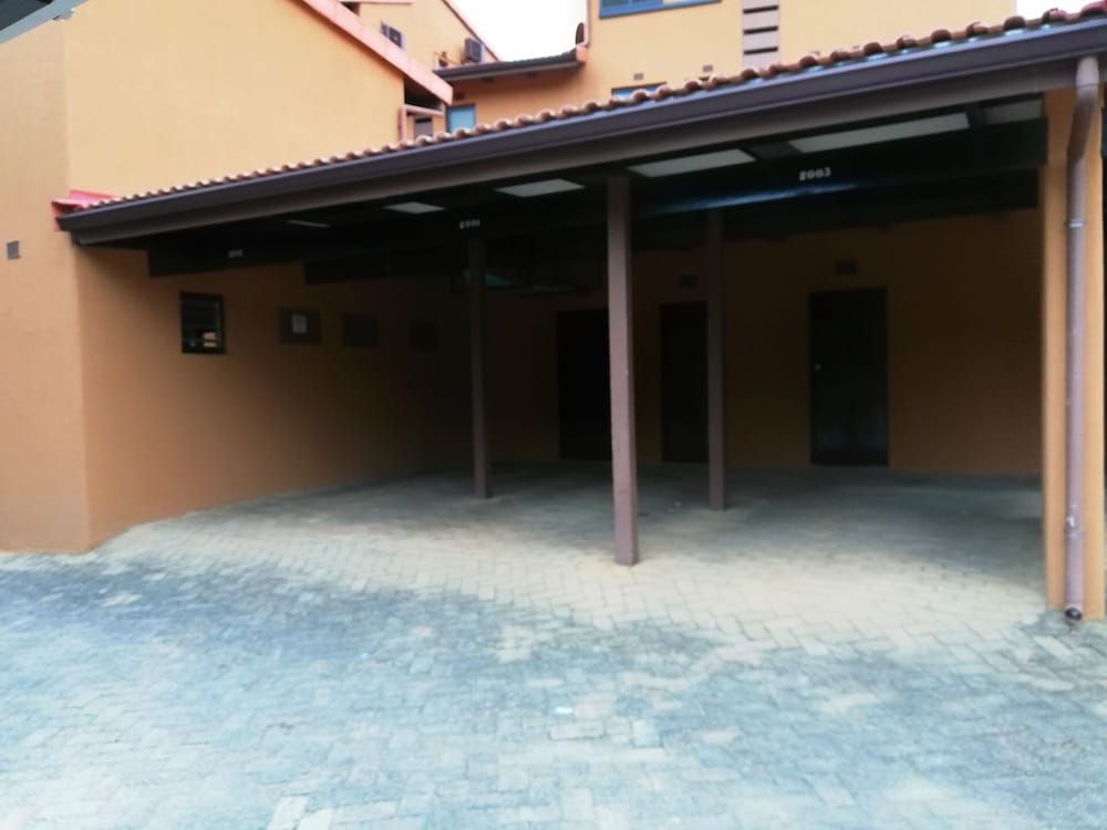 Villa 2001, San Lameer