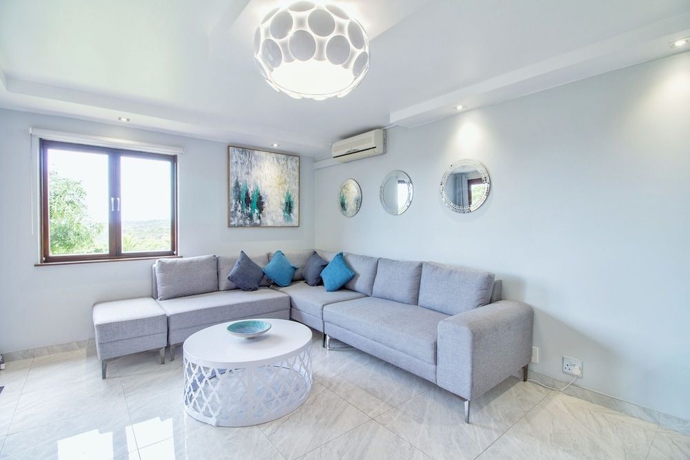 Villa 2505, San Lameer