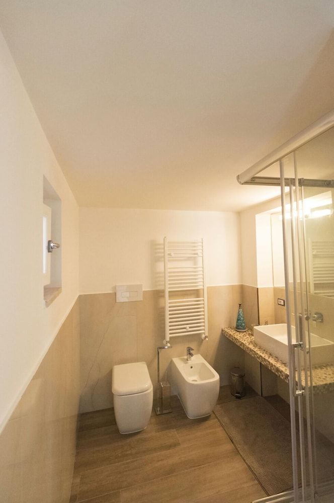 Standard Double Room, Non Smoking, Private Bathroom (External)
