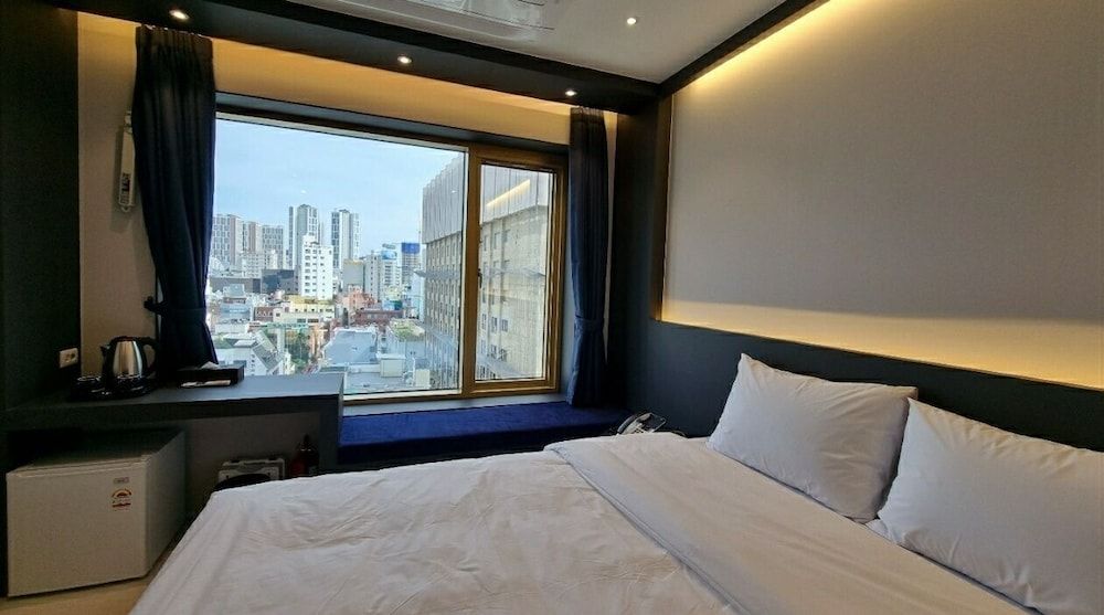 undefined Goldstone Hotel 10