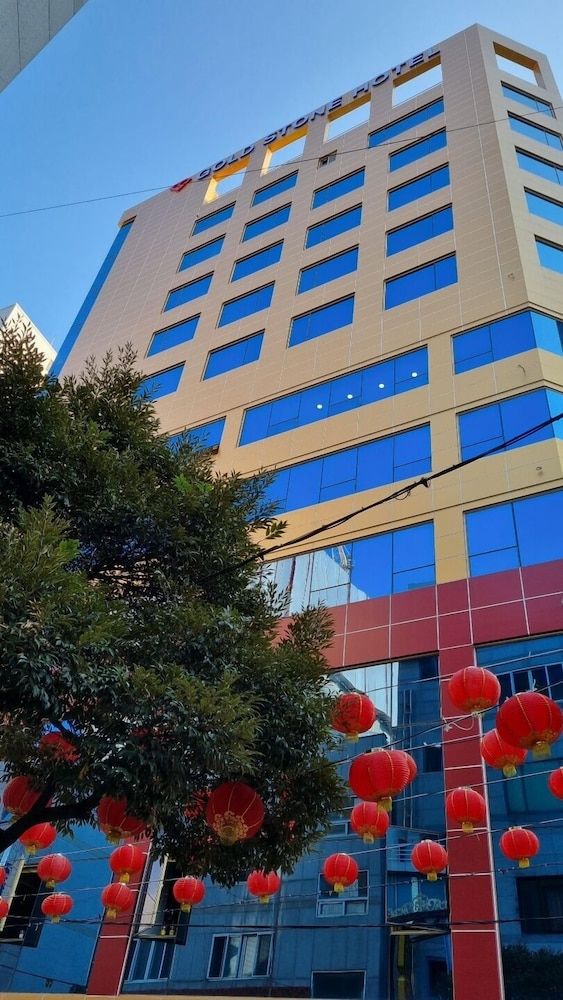 undefined Goldstone Hotel 3