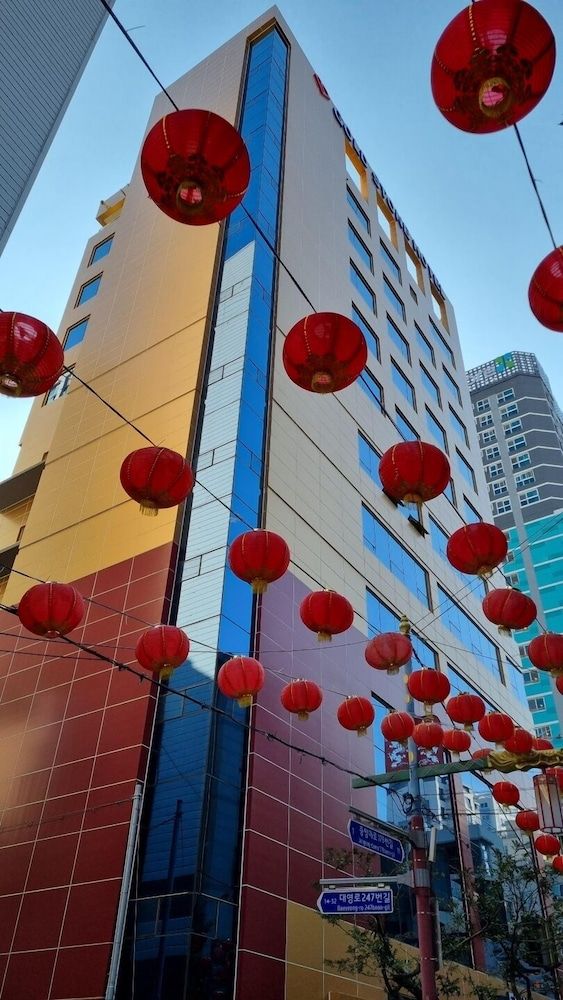 undefined Goldstone Hotel 2