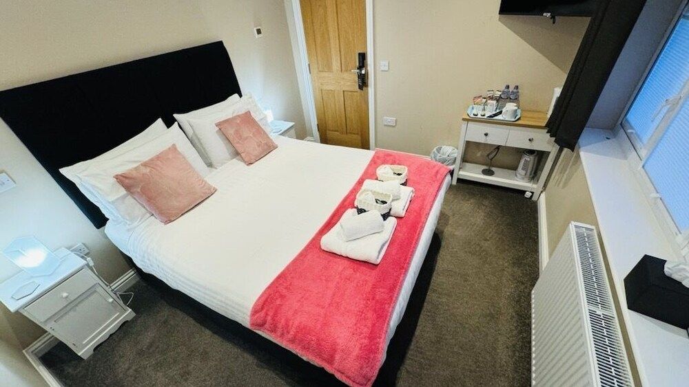 Highfield Coach House Deluxe Double Room, Ensuite 6