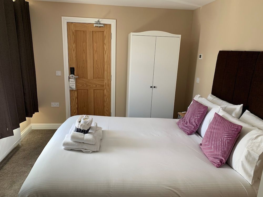 Highfield Coach House Deluxe Double Room, Ensuite 4