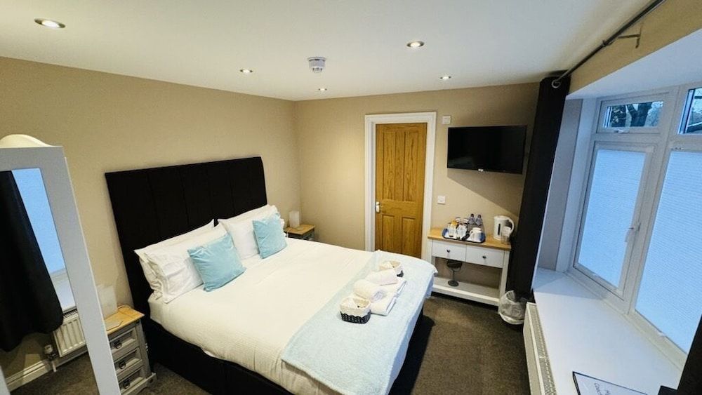 Highfield Coach House Deluxe Double Room, Ensuite 8