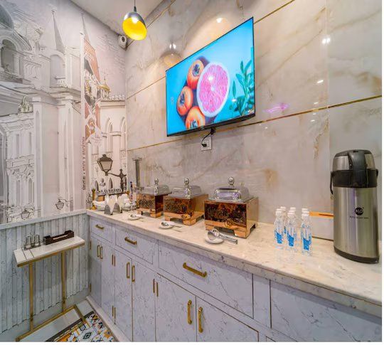 undefined Hotel Hinduja Fort 9