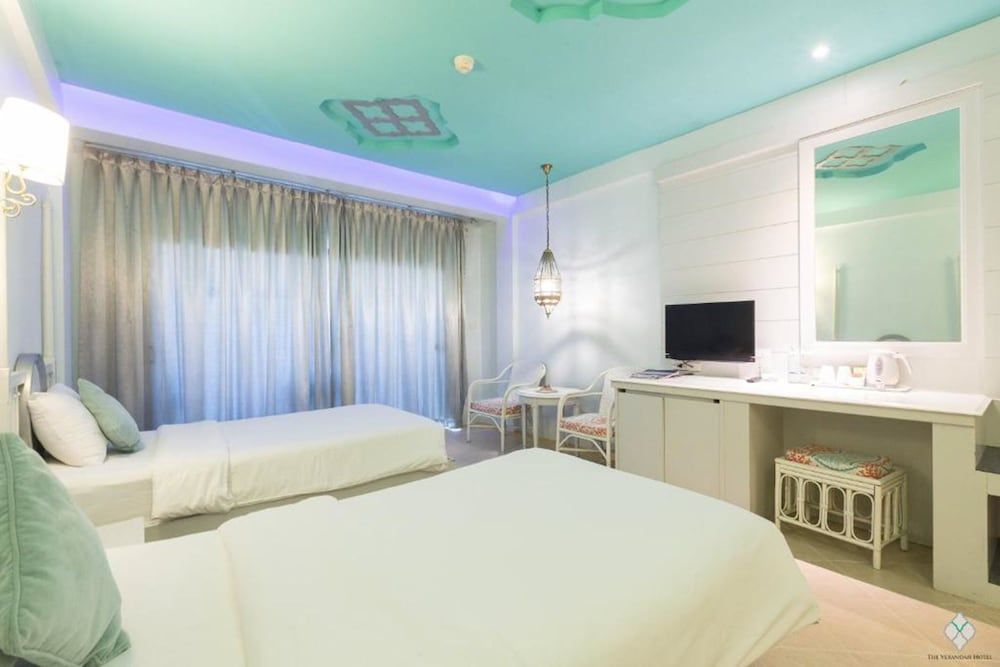 The Verandah Superior Room (Room Only) 20