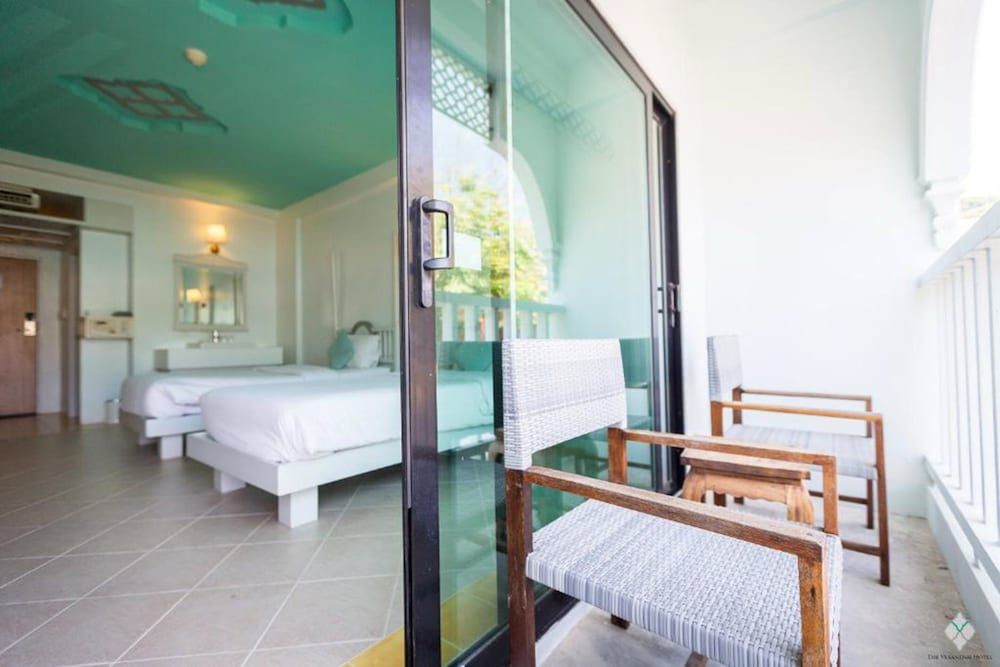 The Verandah Superior Room (Room Only) 7