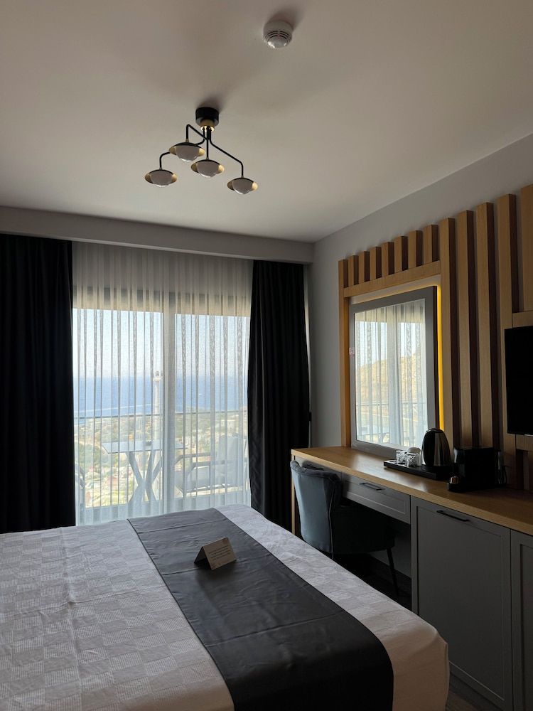 undefined The Rest Port Argento 3