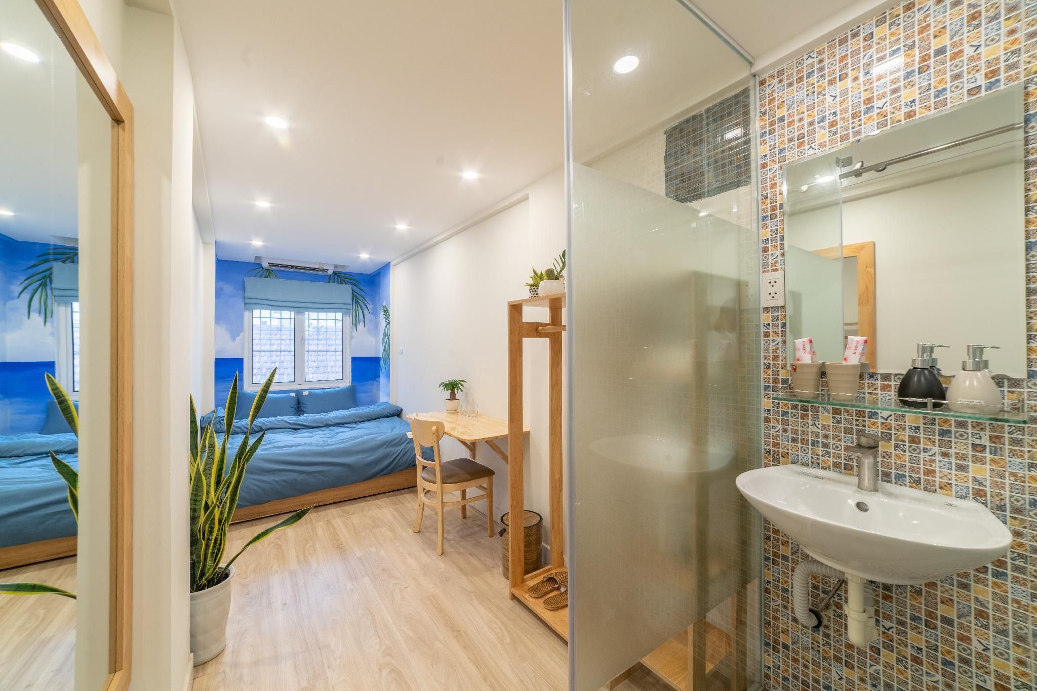 undefined Graffiti Hotel 4