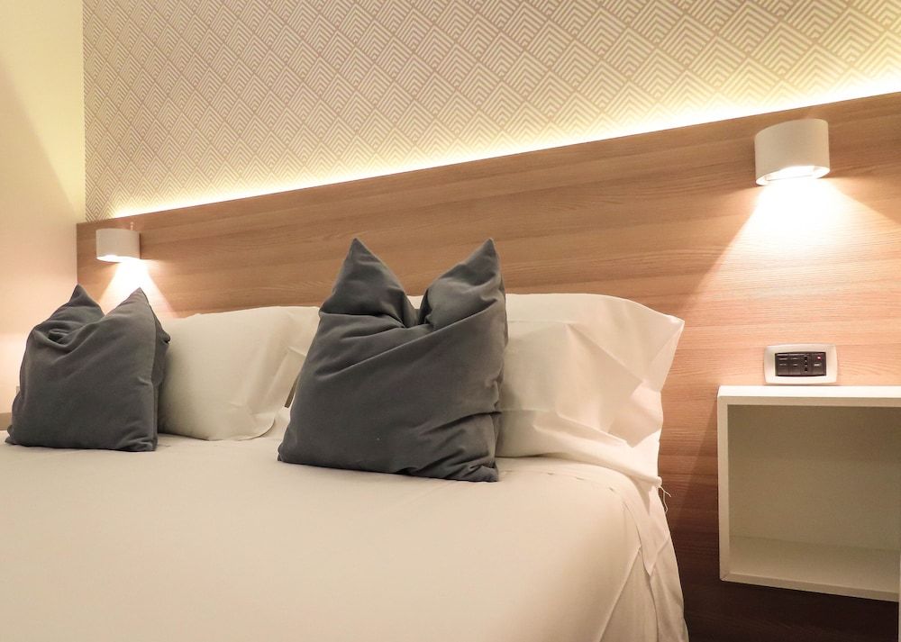 My Maison 109 Deluxe Double or Twin Room 23