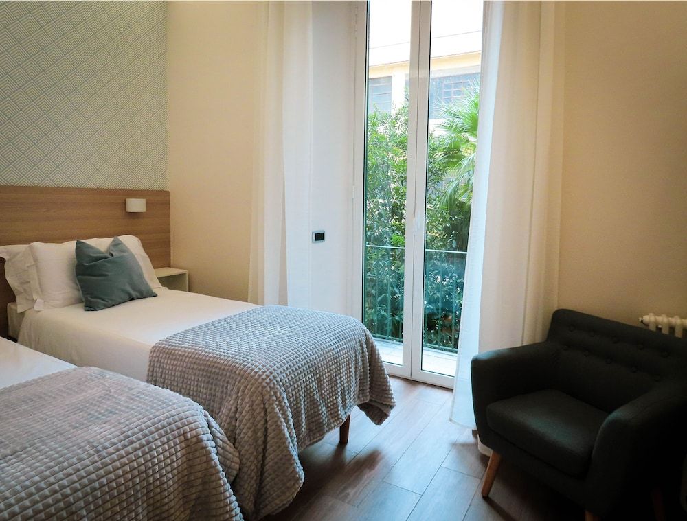 My Maison 109 Deluxe Double or Twin Room 7