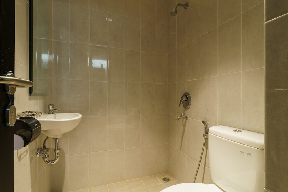 Residences by RedDoorz @ Guntur Raya Setiabudi Double Room 6