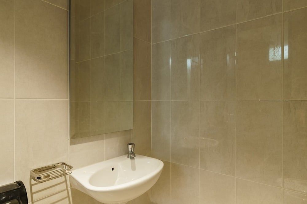 Residences by RedDoorz @ Guntur Raya Setiabudi Double Room 7