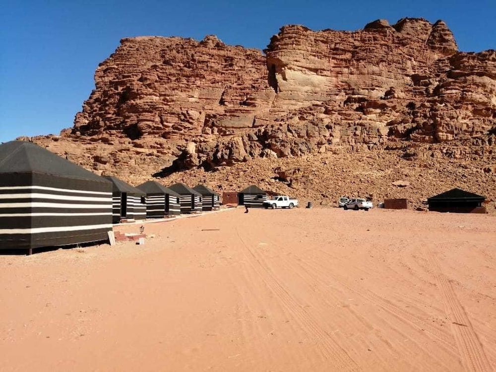 undefined Atlantis Rum Camp 7