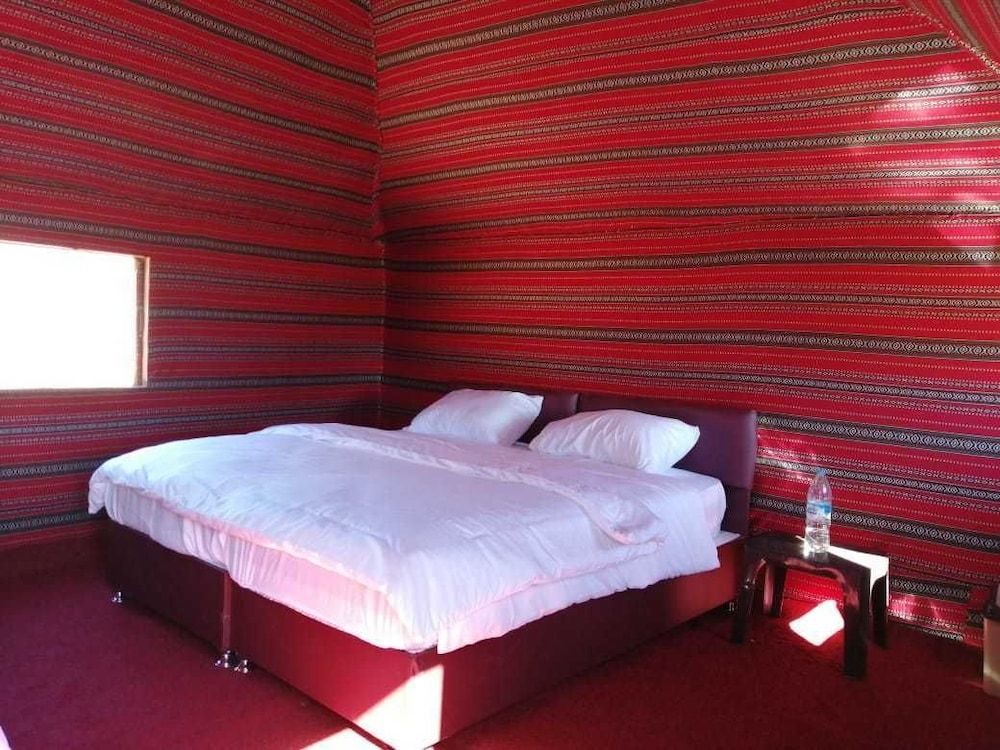 undefined Atlantis Rum Camp 8