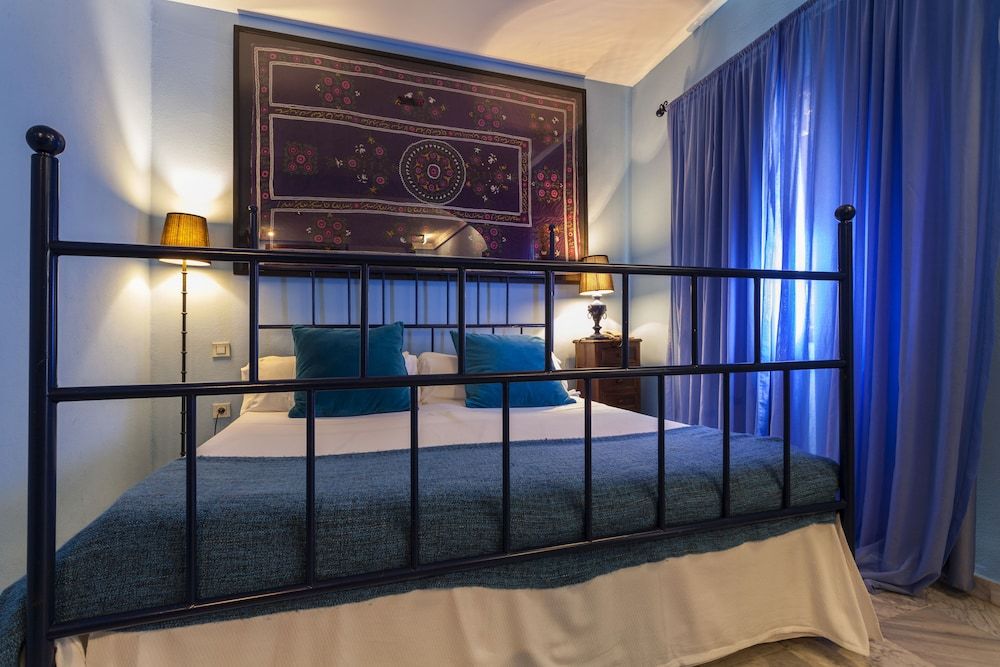 La Casa del Maestro Superior Room 16