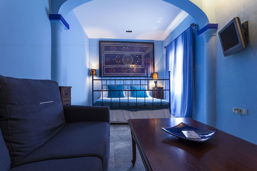 La Casa del Maestro Superior Room 17