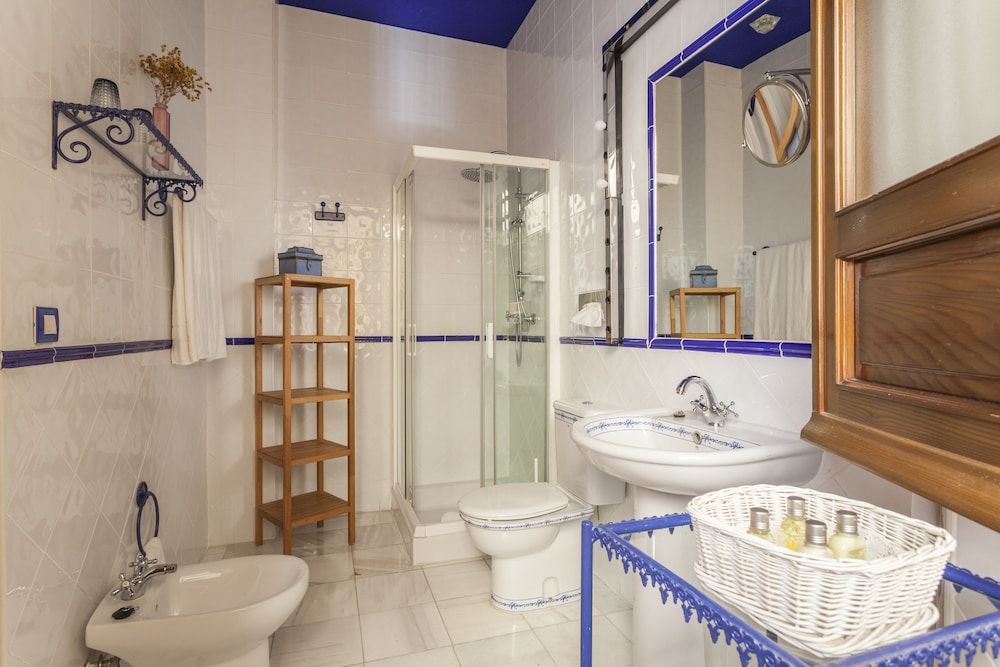 La Casa del Maestro Superior Room 5