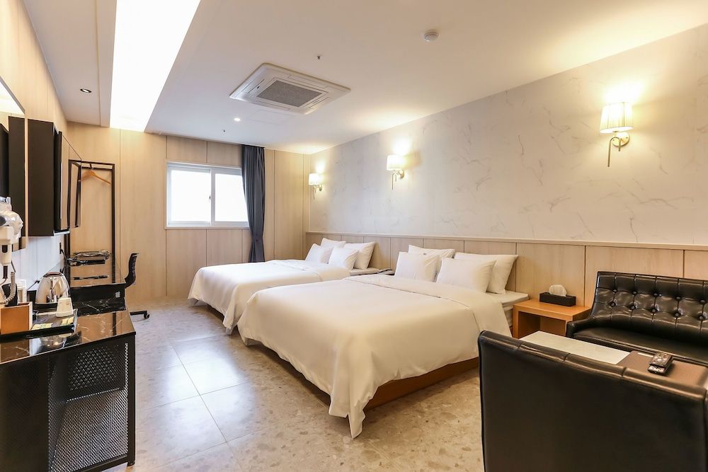 undefined Balsan Golden Hotel 2