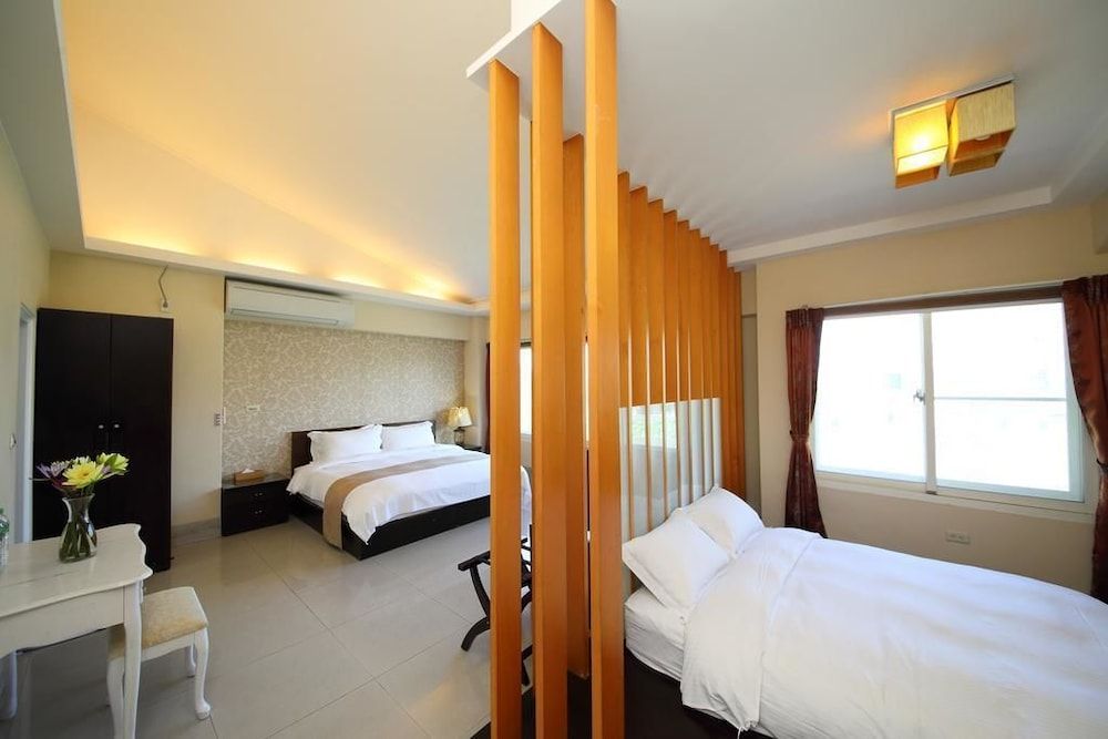 Deluxe Quadruple Room