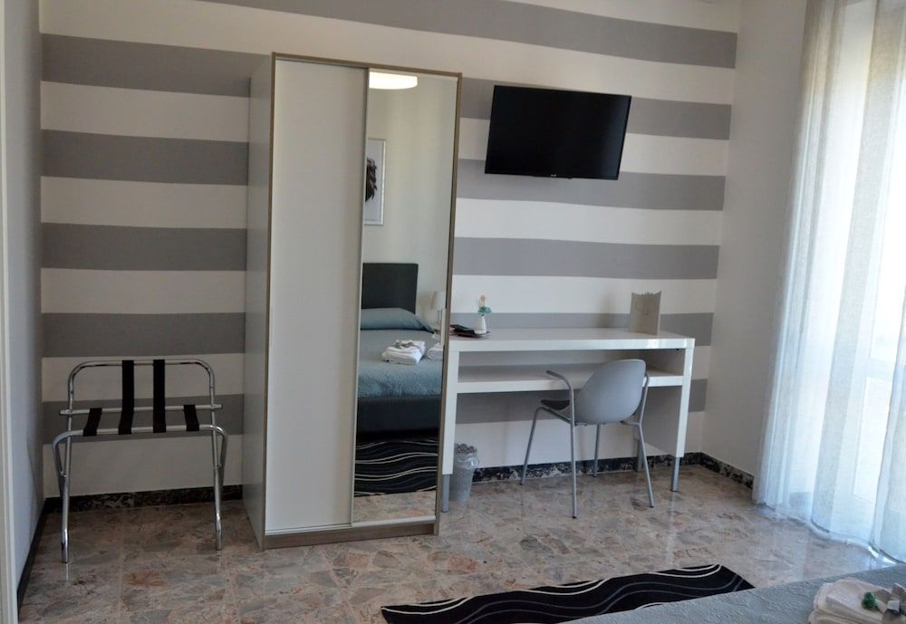 Le Sculture Double Room (Testa di Medusa) 3