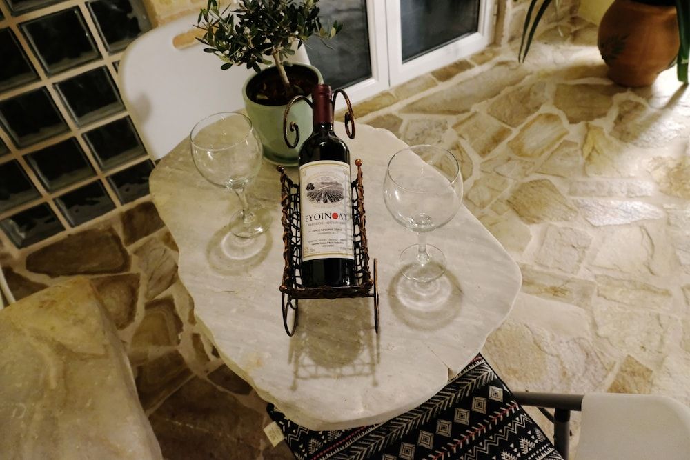 undefined George Studio 4