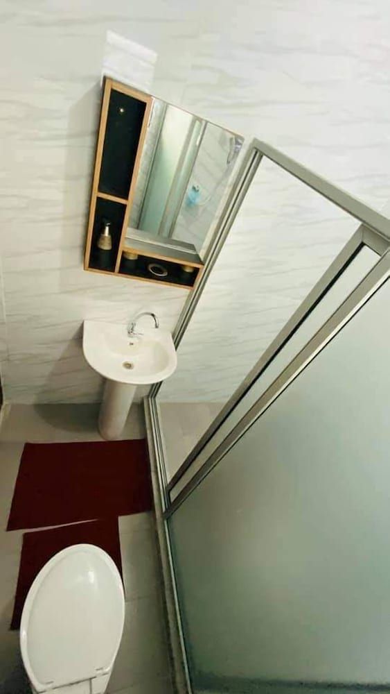 Fox Homestay Basic Apartment, 2 Bedrooms 12