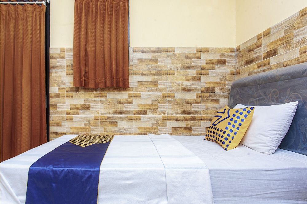 SPOT ON 2815 Hotel Damai Basic Twin Room 6