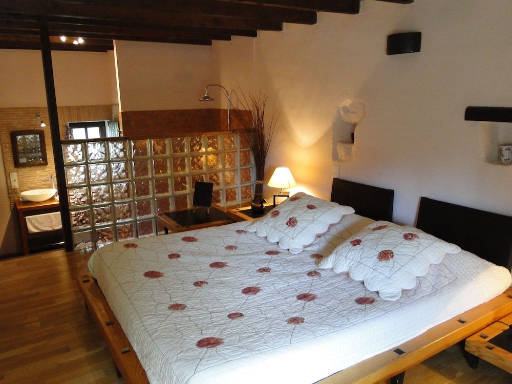Double Room (Valere)