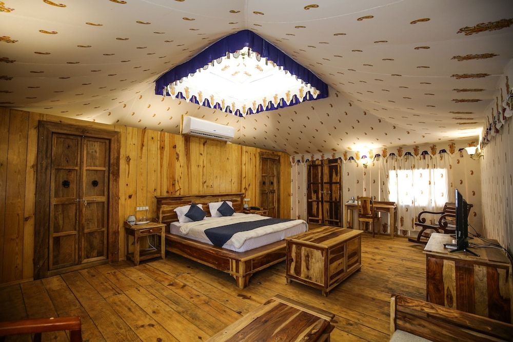 Serene Aravali Deluxe Tent