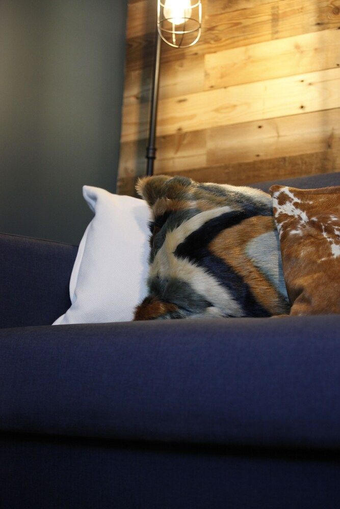 no.12 self check-in apartments Executive Apartment 11