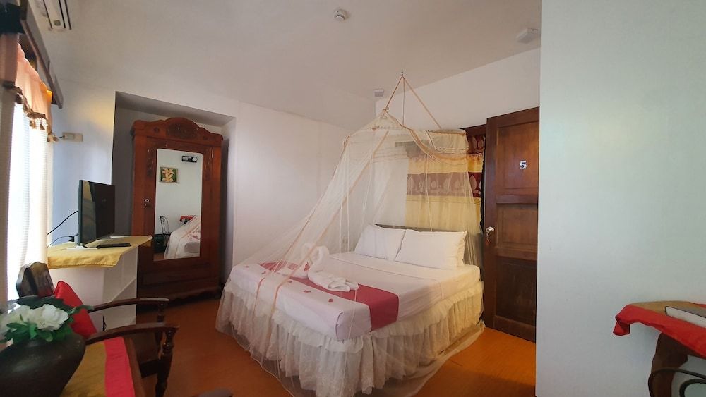 Evangeline Beach Resort Evangeline Suites for 2 3