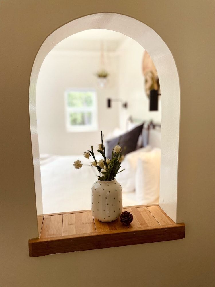 Terra Vista Chalet Standard Room, 1 King Bed, Fireplace 7