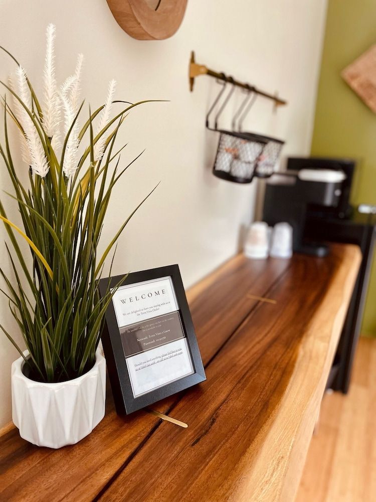 Terra Vista Chalet Standard Room, 1 King Bed, Fireplace 10