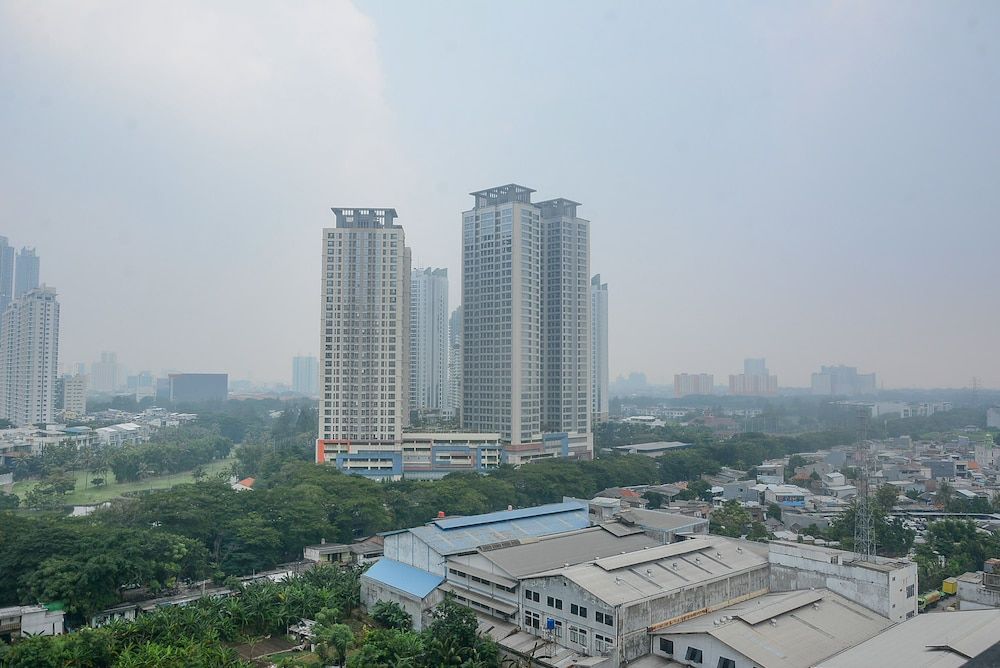 undefined New and Spacious 2BR at Maple Park Apartment 2