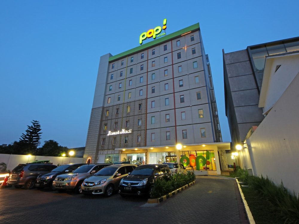 undefined POP! Hotel Tebet Jakarta 4