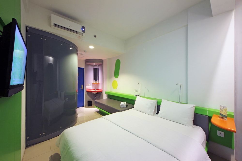 undefined POP! Hotel Tebet Jakarta