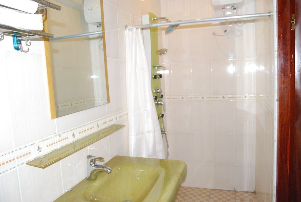 Best Point Hotel Standard Room 6