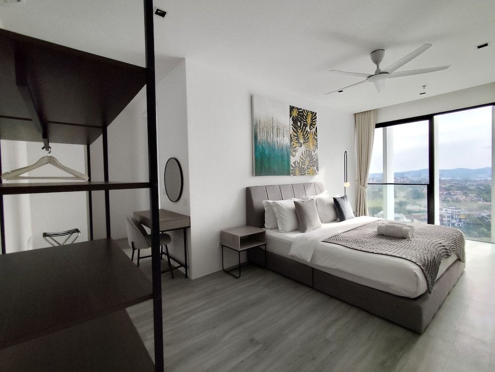 undefined Lumi Tropicana 10