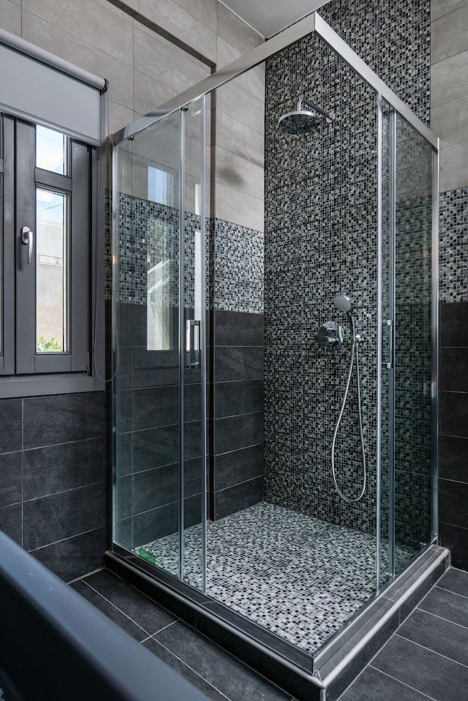 Ladas Pyrgos Elegant Suite with Spa Bath 9