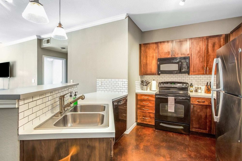 Standard Suite (1 Bedroom)