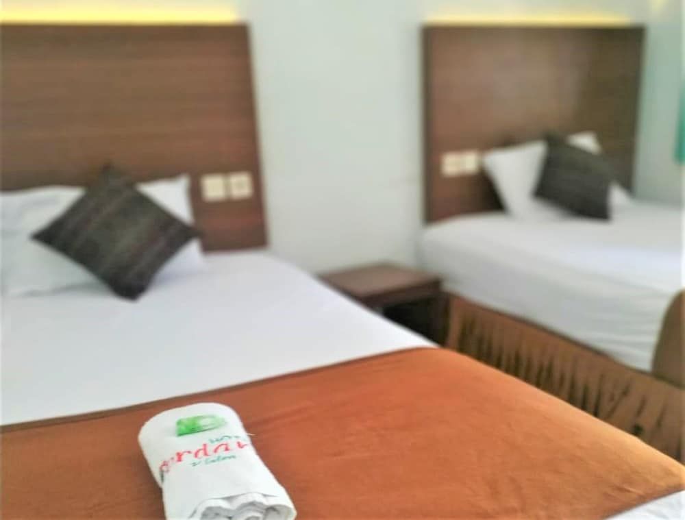 Hotel Perdana Superior Twin Room 3