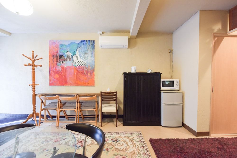 Yoyogi House Big House (Max 9 guests) 16