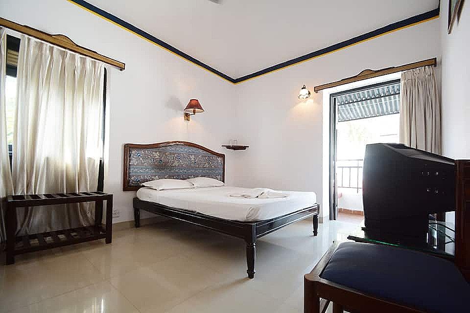Deluxe Bedroom